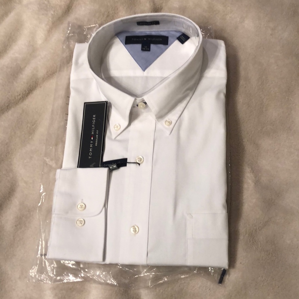 Tommy Hilfiger dress shirt 17 32-33